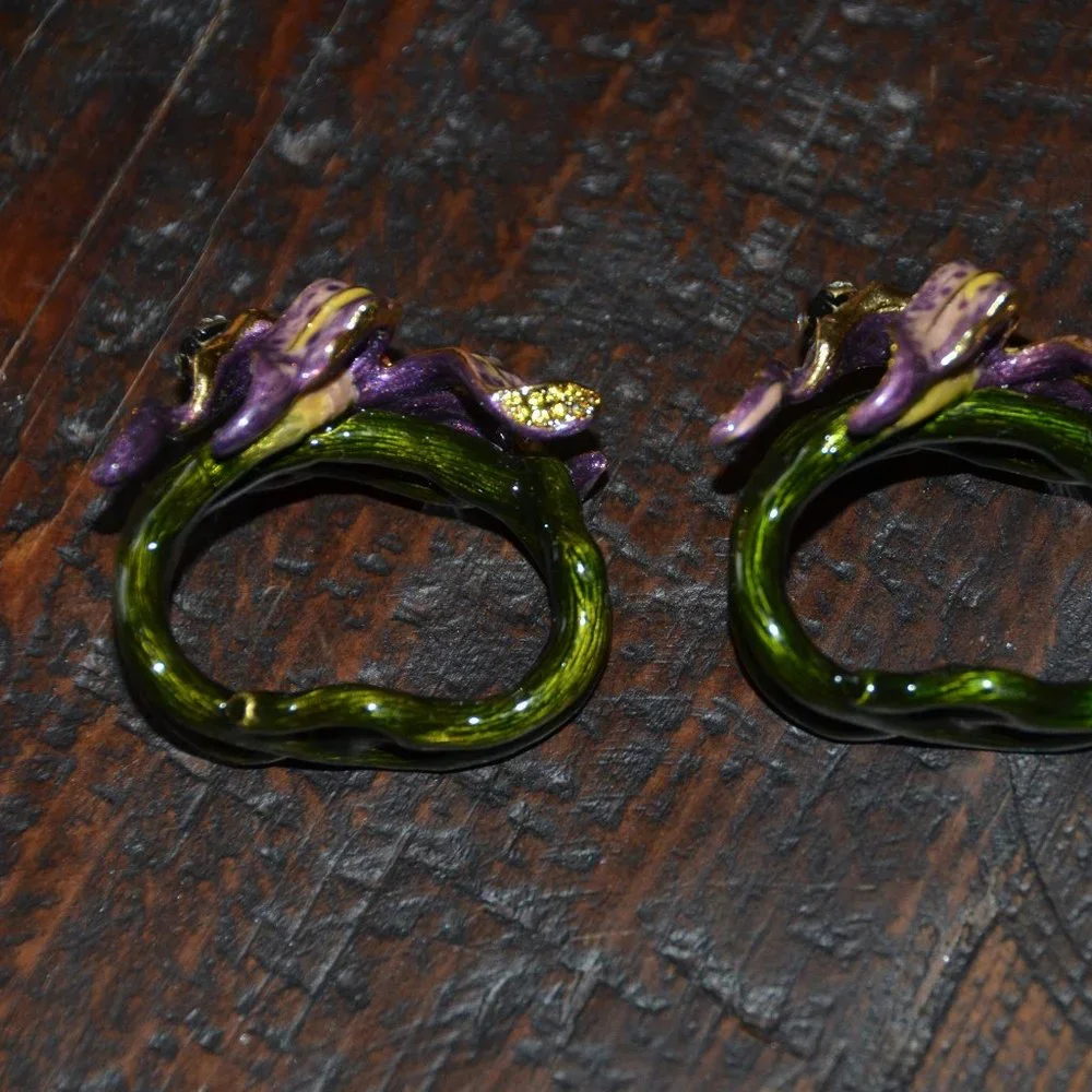 RARE LUXURY JAY STRONGWATER LILY FLOWER FLORAL CRYSTAL ENAMEL NAPKIN RING HOLDER